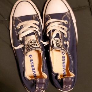 Converse Tennis Shoes